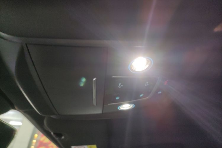 BYD Han 2024 car image #20