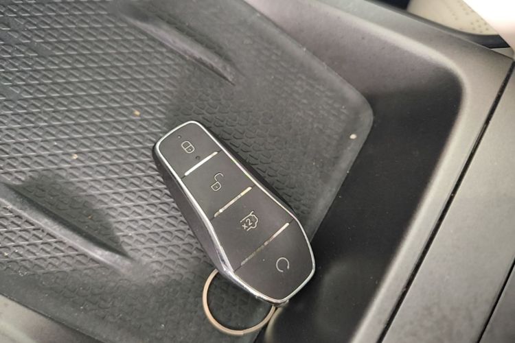 BYD YuanUP 2024 #9 BYD YuanUP 2024 immagine di auto #9