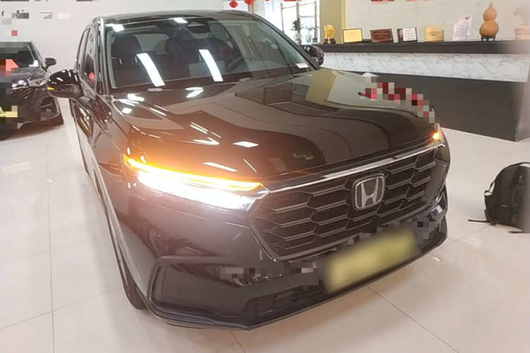 Honda CR-V 2025 car image #4