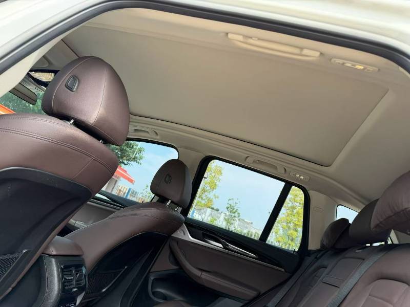 BMW iX3 2021 car image #8
