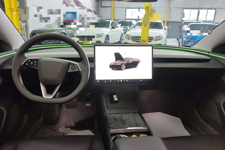 Tesla Model 3 2024 #11 Tesla Model 3 2024 car image #11