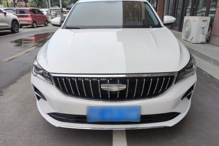GEELY Emgrand 2025 #3 GEELY Emgrand 2025 car image #3