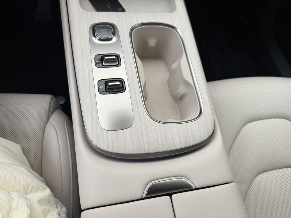 2025 #15 2025 car image #15