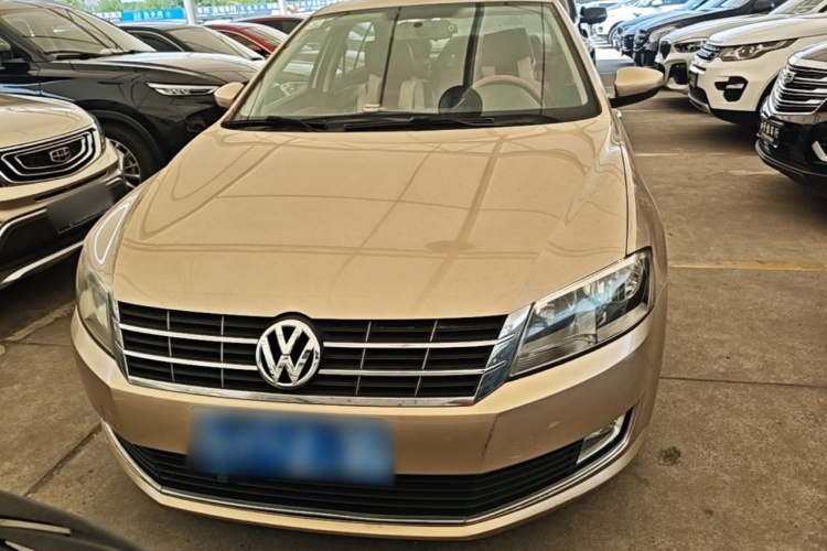 Volkswagen Lavida 2014 car image #3