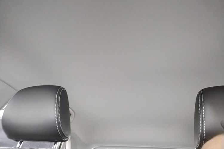 Volkswagen Polo 2019 car image #18