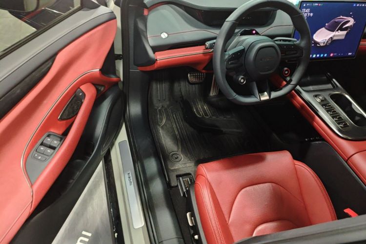 MI SU7 2024 car image #16