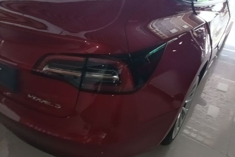 Tesla Model 3 2022 car image #8