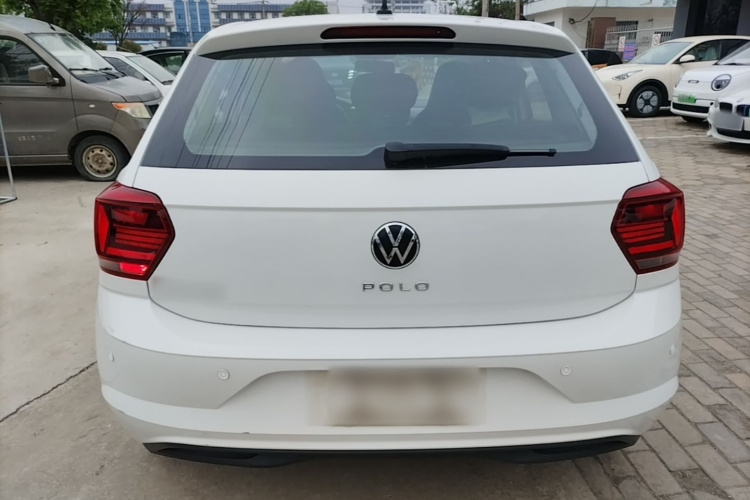 Volkswagen Polo 2022 car image #6
