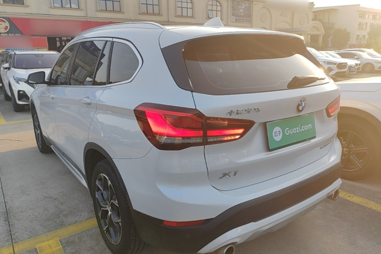 BMW X1 2022 #5 BMW X1 2022 car image #5