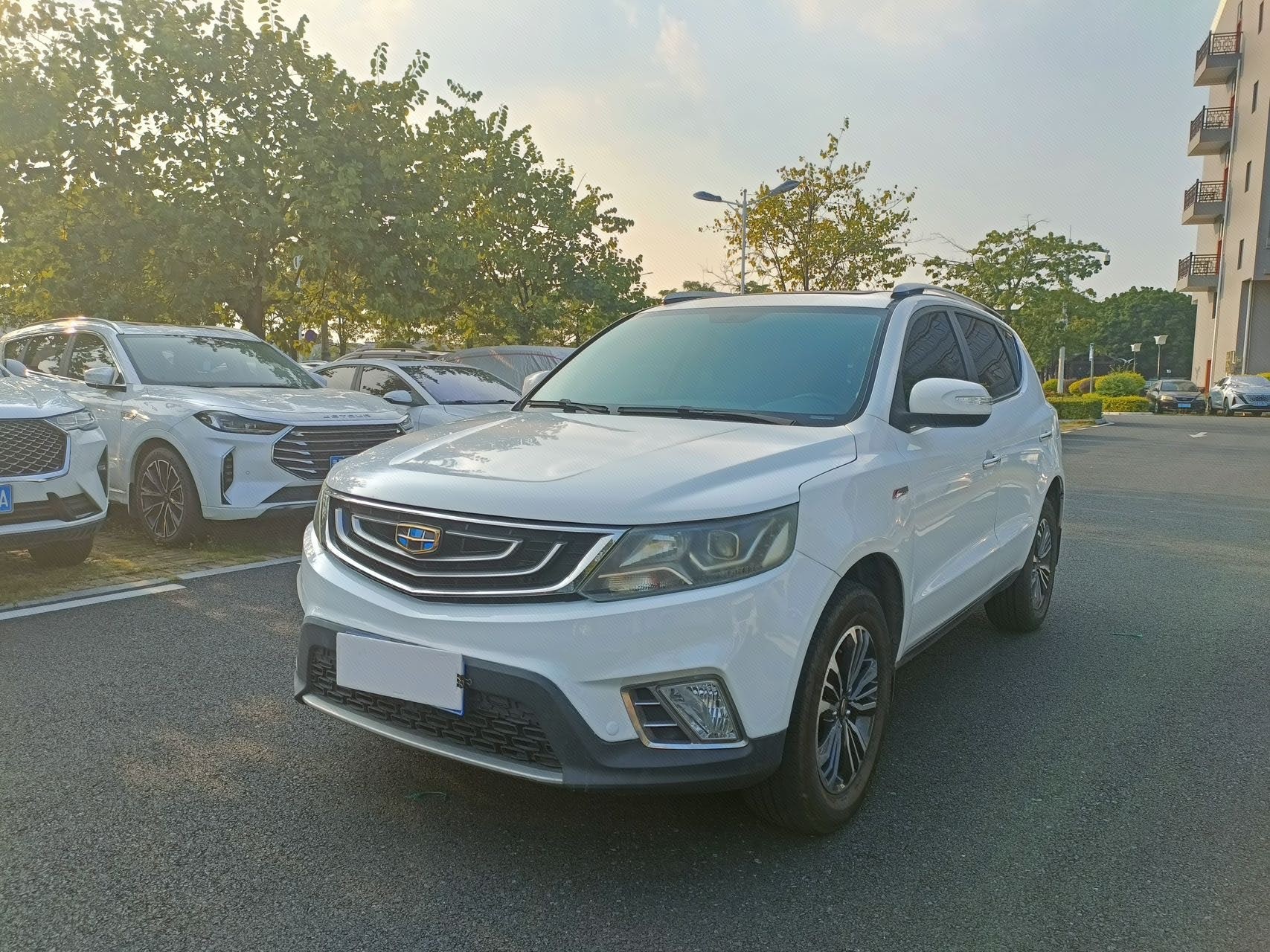 GEELY Vision X6 2017 image de voiture 