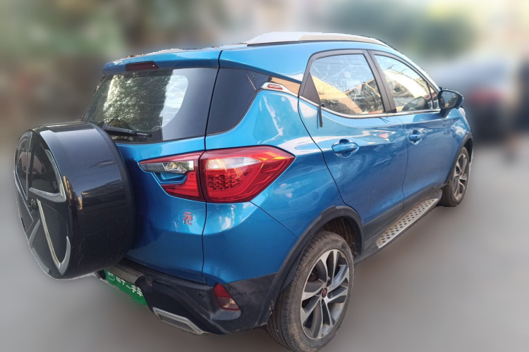 BYD Yuan 2016 car image #5