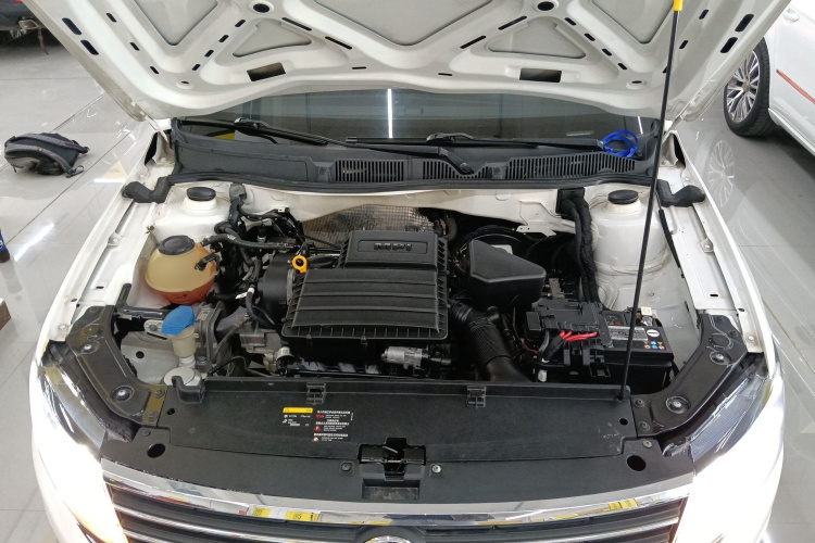 Volkswagen Lavida 2020 car image #20