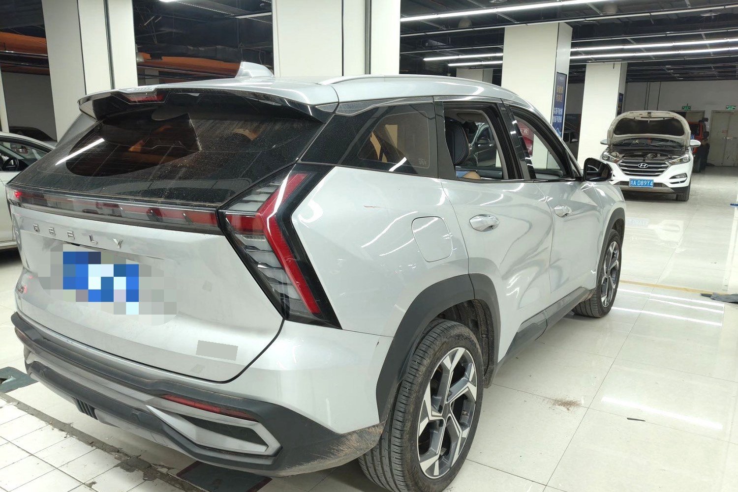 GEELY Boyue L 2024 immagine di auto #6