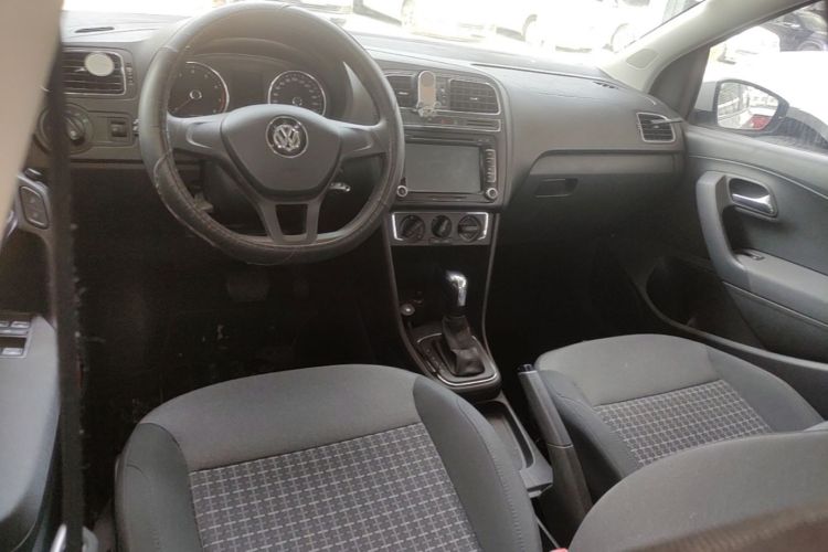 Volkswagen Polo 2016 #10 Volkswagen Polo 2016 car image #10