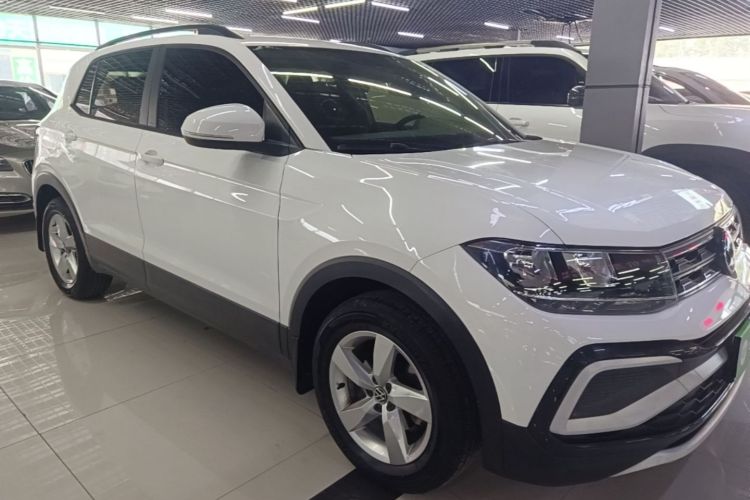 Volkswagen T-Cross 2021 car image #6