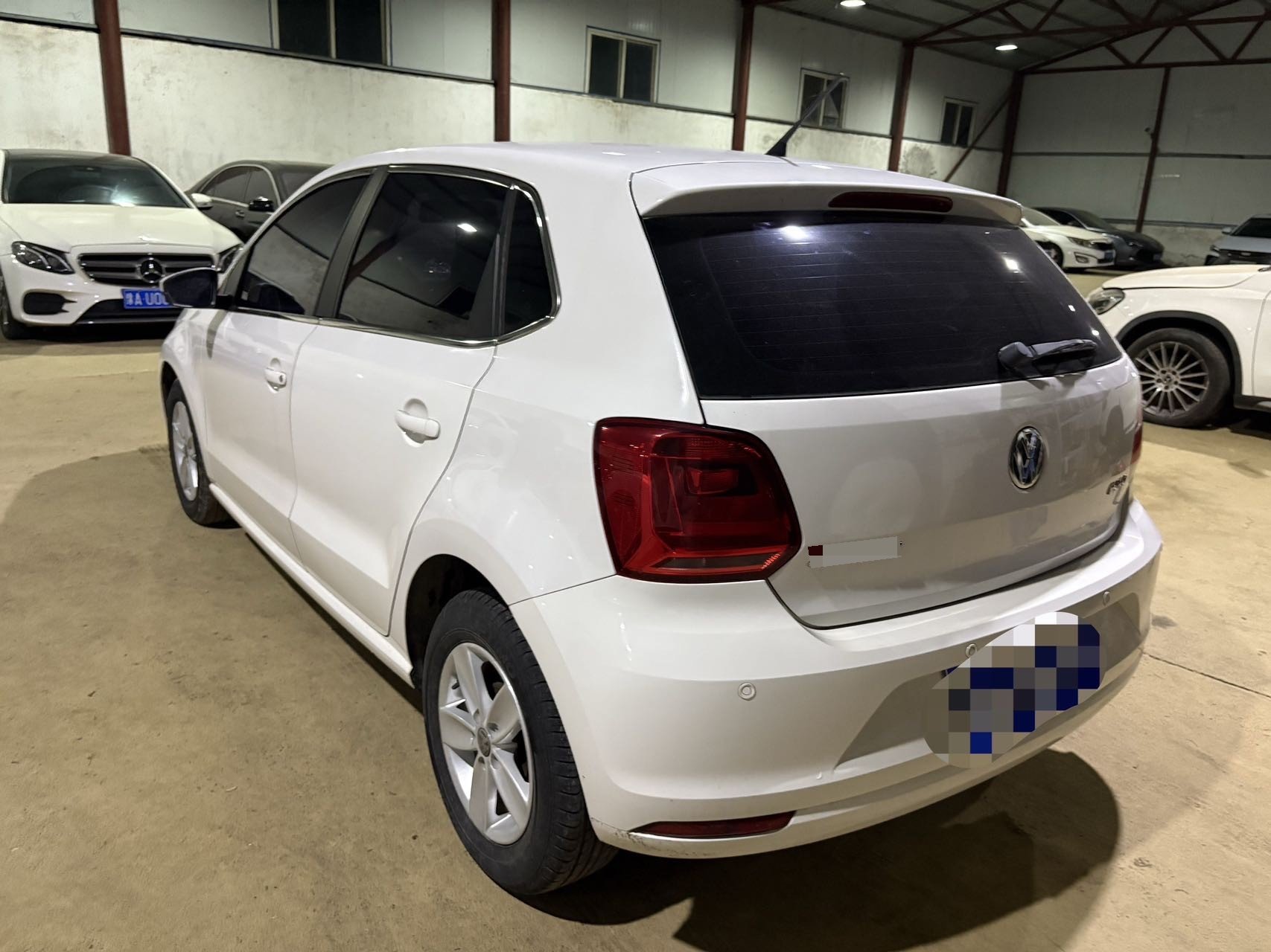 Volkswagen Polo 2015 immagine di auto #3