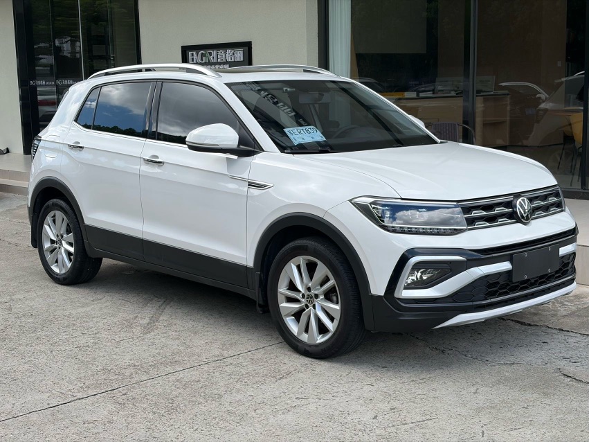 Volkswagen T-Cross 2021 #3 Volkswagen T-Cross 2021 صورة سيارة #3