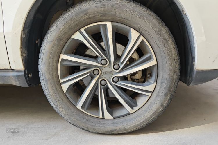 GEELY Vision X6 2020 car image #9