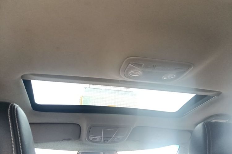 GEELY Emgrand 2016 car image #20