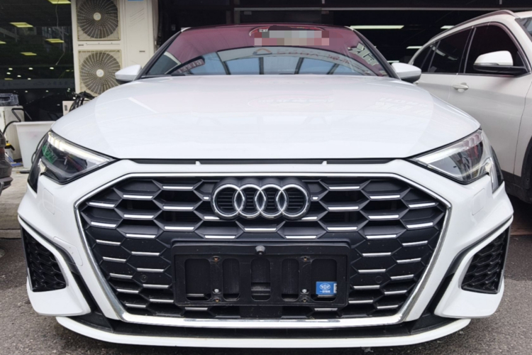 Audi A3 2024 car image #3