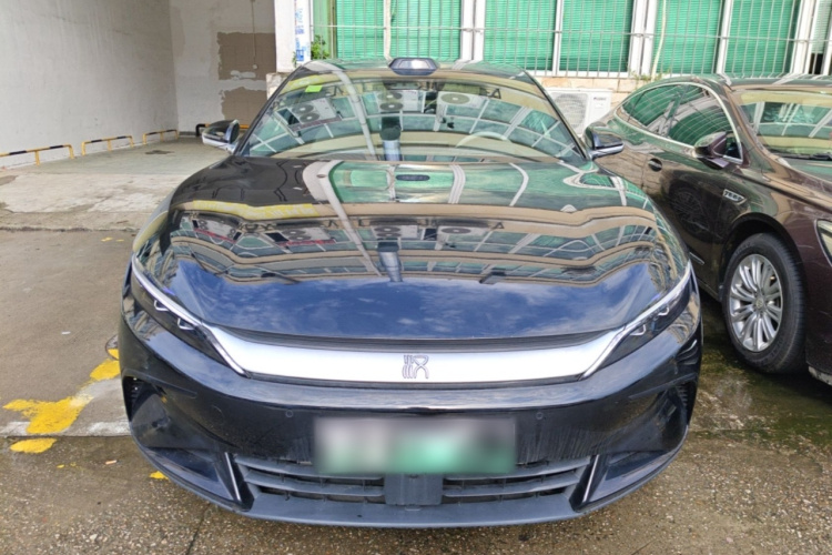 BYD Han 2025 #3 BYD Han 2025 car image #3