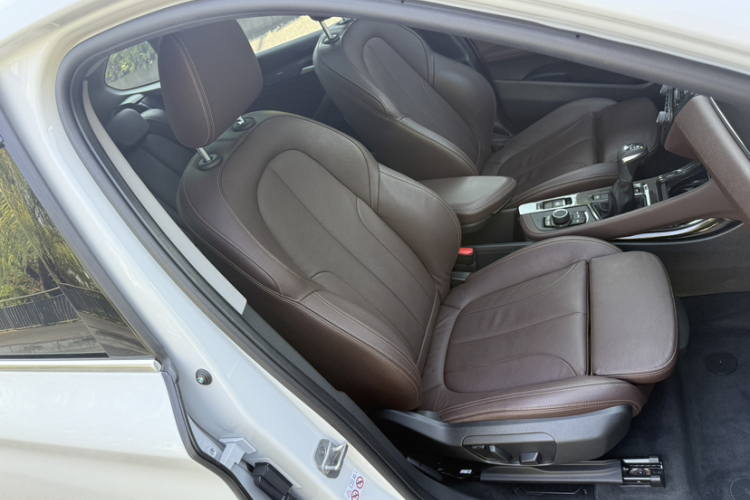 BMW X1 2018 #17 BMW X1 2018 car image #17