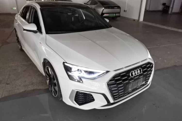 Audi A3 2024 car image #4