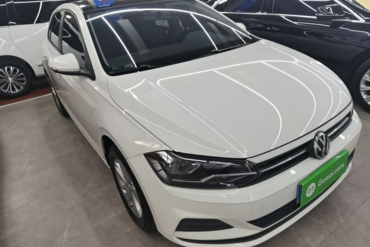 Volkswagen Polo 2019 car image #6