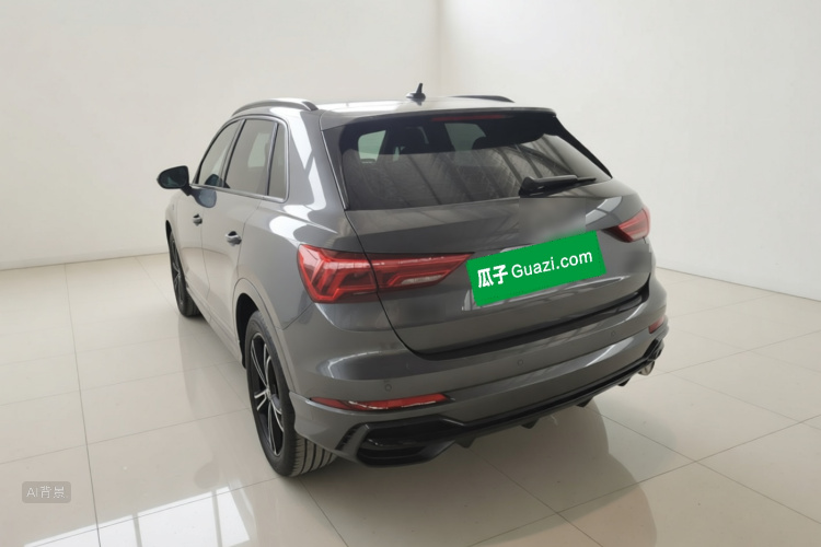 Audi Q3 2020 car image #5