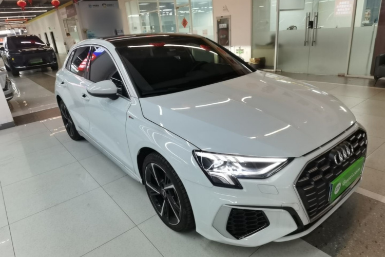 Audi A3 2023 car image #4