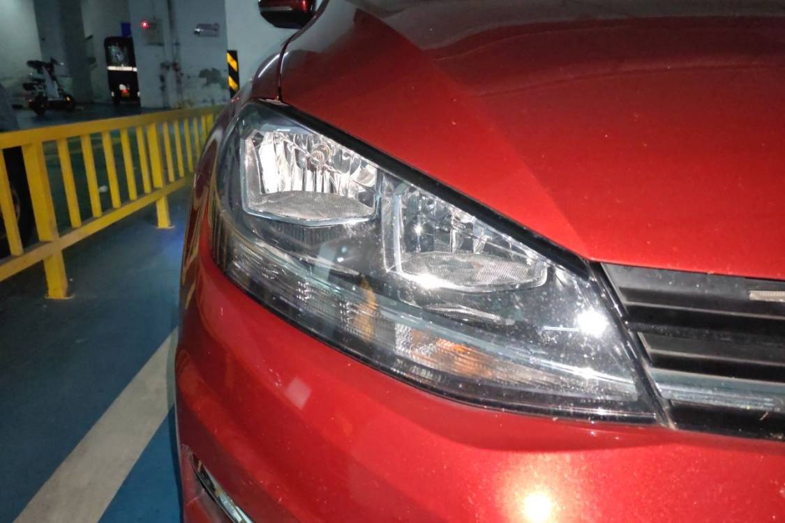 Volkswagen Golf 2020 car image #7
