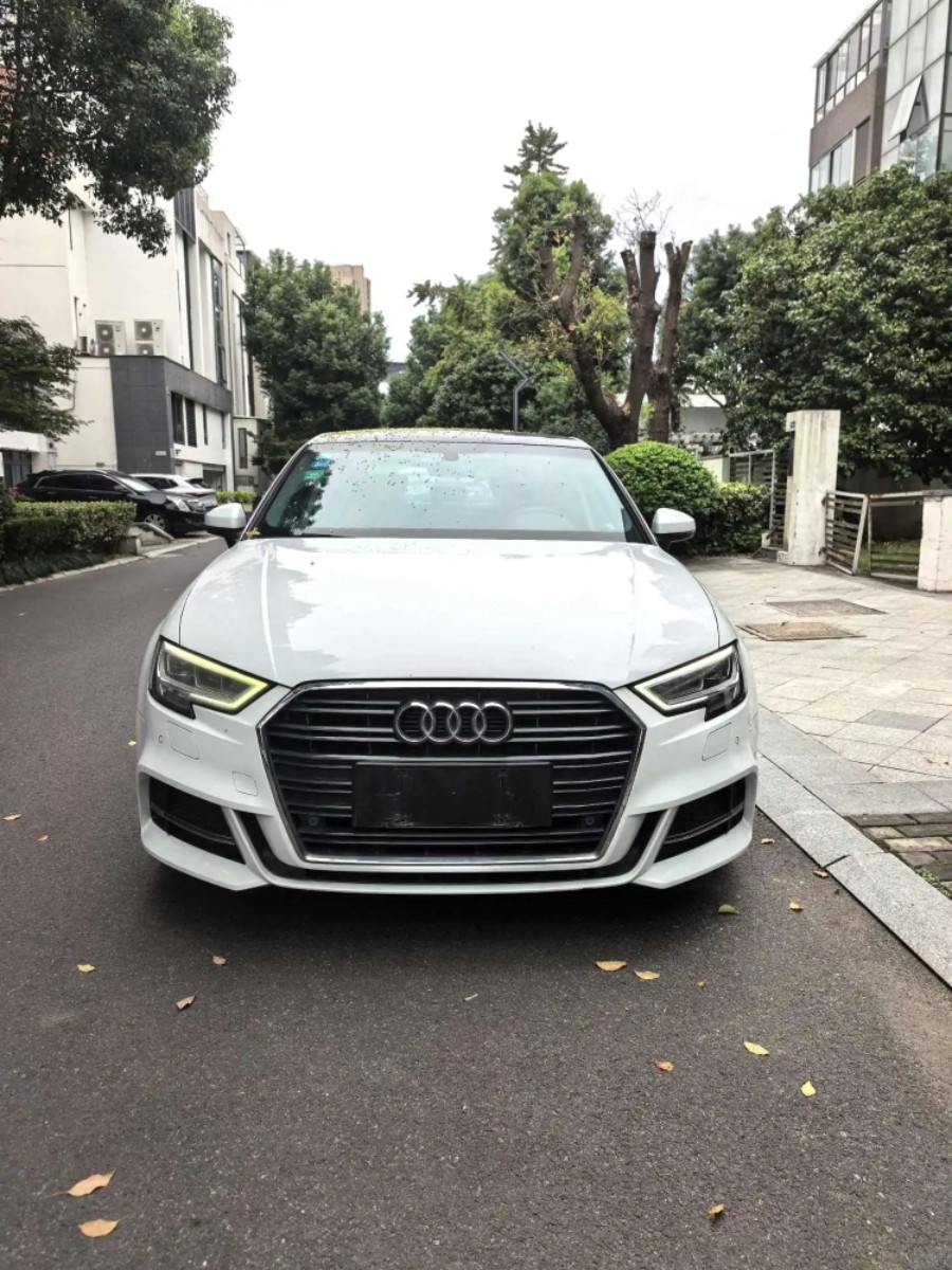 Audi A3 2019 صورة سيارة #2