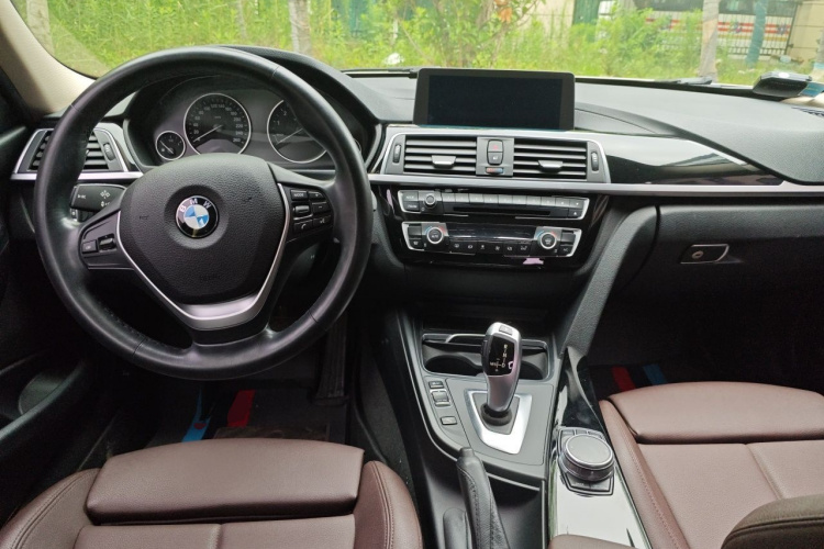 BMW 3 Series 2019 #7 BMW 3 Series 2019 immagine di auto #7