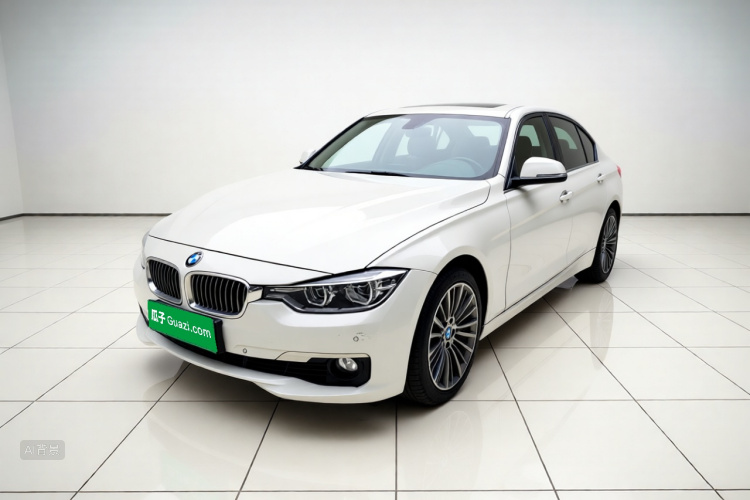 BMW 3 Series 2019 car image #2