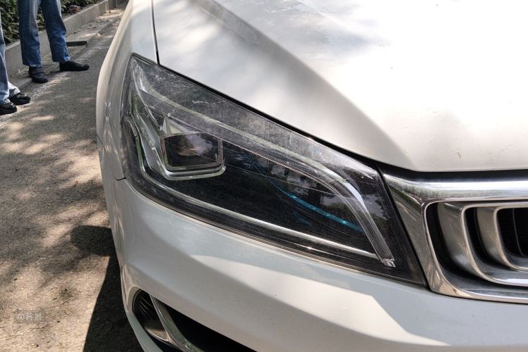 GEELY Emgrand 2020 #8 GEELY Emgrand 2020 car image #8