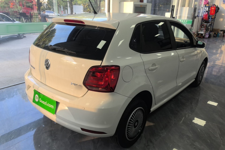Volkswagen Polo 2019 #5 Volkswagen Polo 2019 صورة سيارة #5
