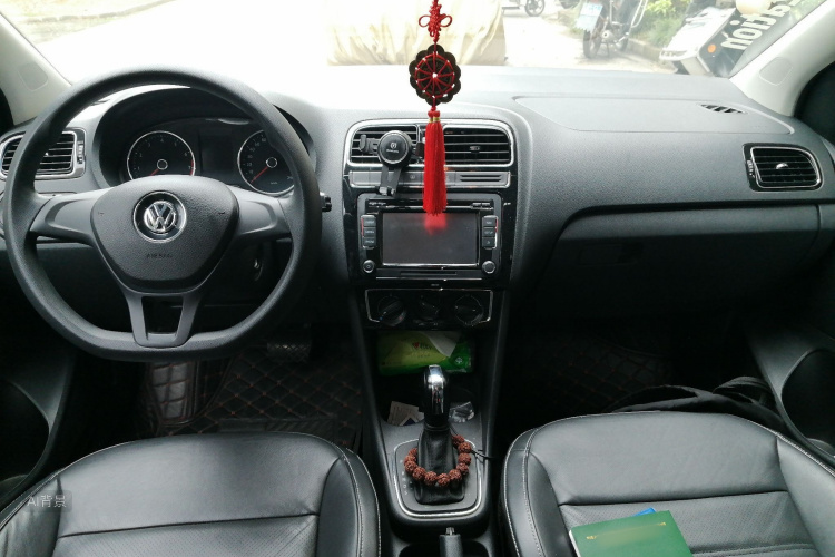 Volkswagen Polo 2016 #11 Volkswagen Polo 2016 car image #11