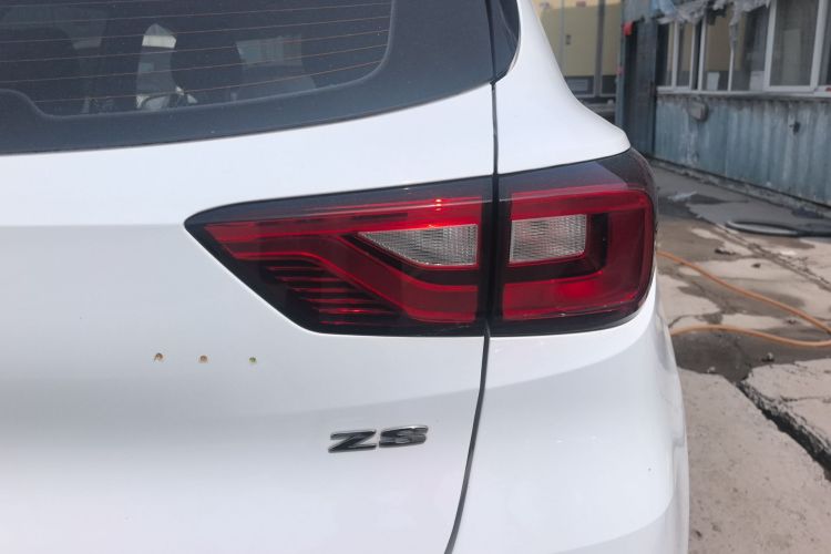 MG ZS 2019 immagine di auto #8