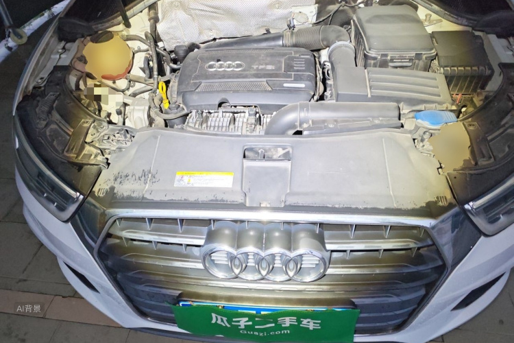 Audi Q3 2018 car image #22