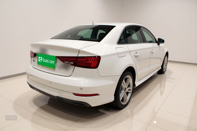 Audi A3 2018 изображение автомобиля #7