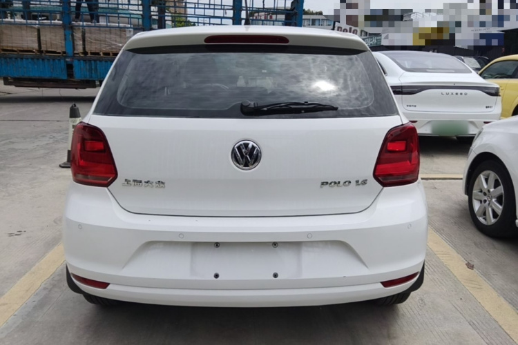 Volkswagen Polo 2014 #4 Volkswagen Polo 2014 car image #4