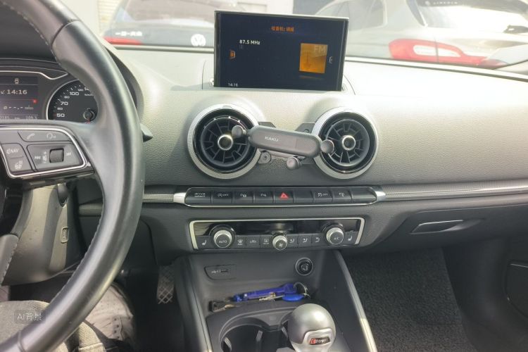 Audi A3 2017 car image #15