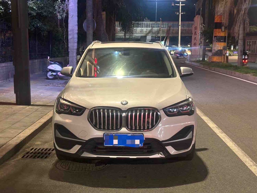 BMW X1 2022 #2 BMW X1 2022 car image #2