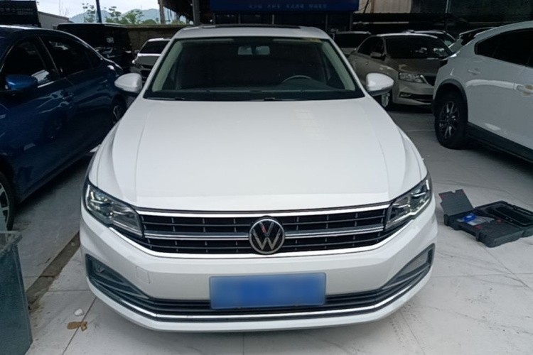 Volkswagen Bora 2021 car image #3