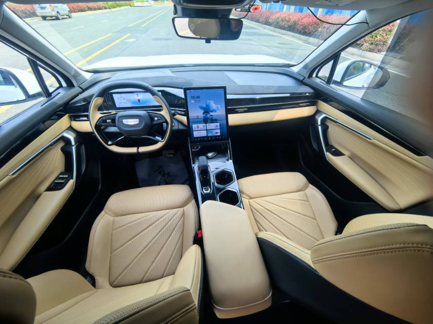 GEELY Boyue L 2023 imagem de carro #6