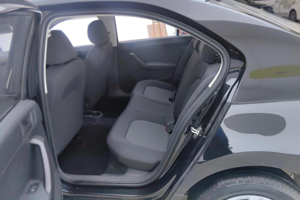 Volkswagen Santana 2017 #16 Volkswagen Santana 2017 car image #16