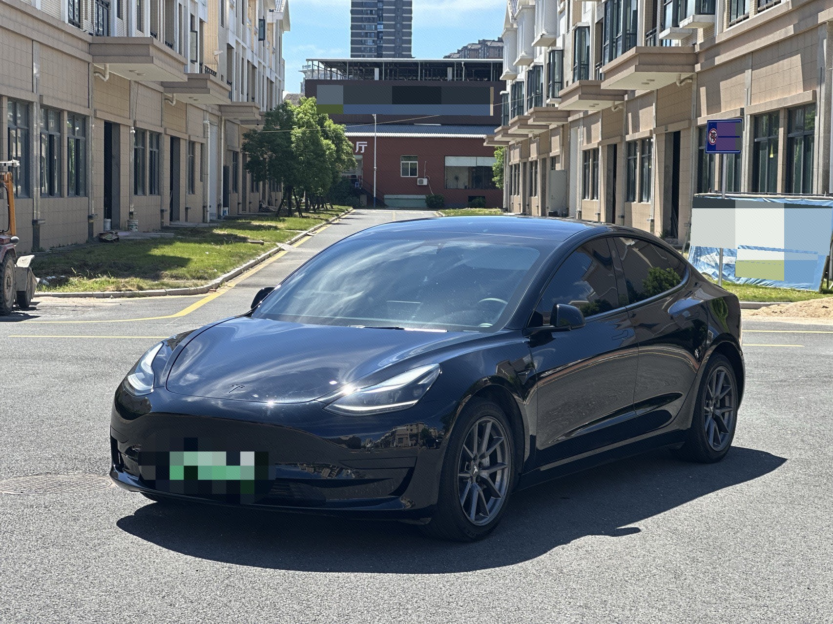 Tesla Model 3 2021 car image 