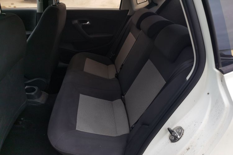 Volkswagen Polo 2016 #14 Volkswagen Polo 2016 car image #14