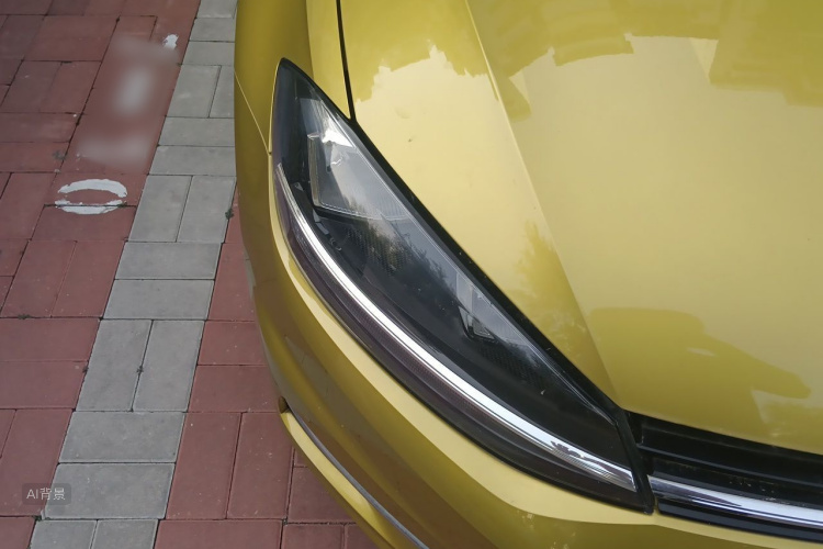 Volkswagen Golf 2018 car image #8