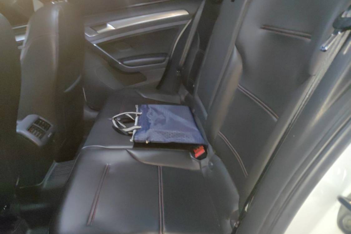 Volkswagen Golf 2015 car image #19